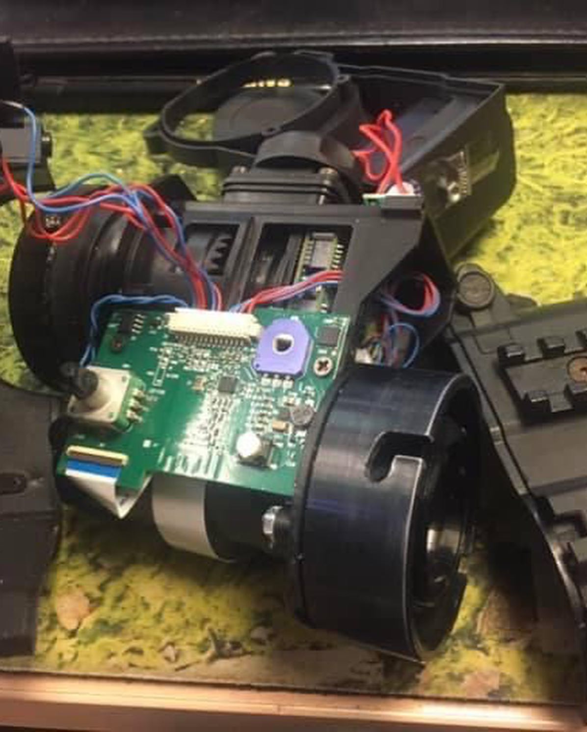 Reparación de visor nocturno se ve borroso